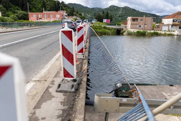 Podgradina: Autom sletjeli u Malu Neretvu, poginule tri osobe