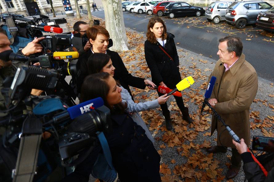 Zagreb: Glasnogovornik Å½upanijskog suda DevÄiÄ dao izjavu za medije