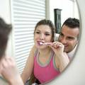 Pranje zuba može spriječiti preuranjene trudove
