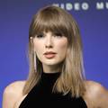 Koristio AI, na tisu&cacute;e botova i uspio nadma&scaron;iti Taylor Swift po slu&scaron;anosti. Sad ga stigla kazna