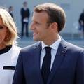 Macronovi sve rade zajedno: 'Zove Brigitte svakih sat i pol'