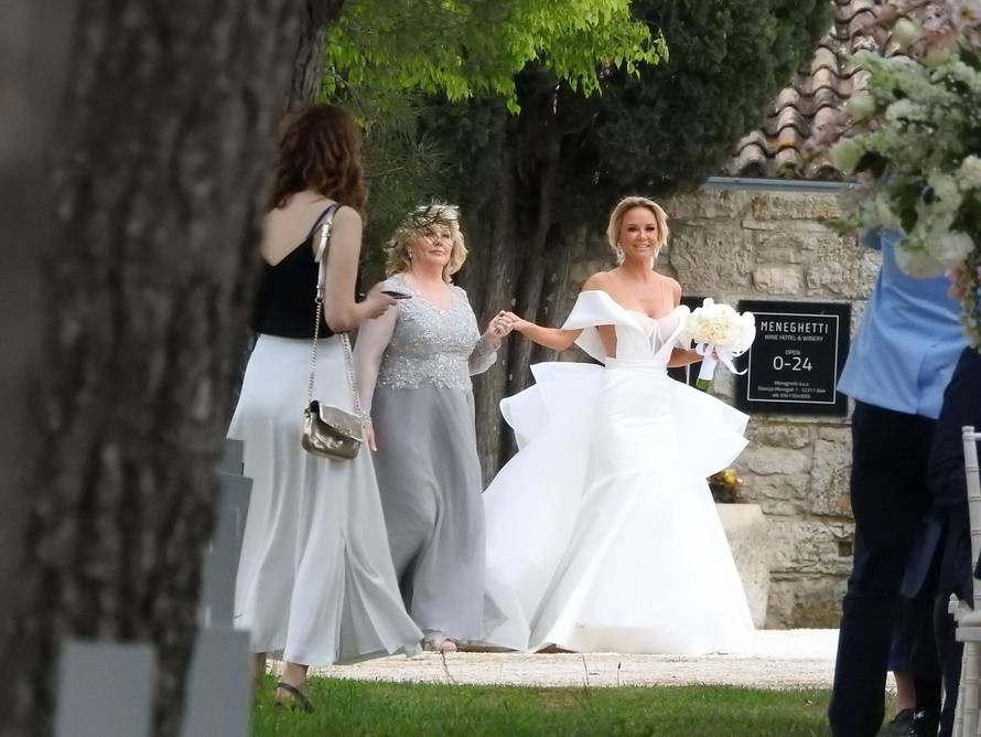 ARHIVA - 2019. Bale: Vjenčanje Maje Šuput i Nenada Tatarinova