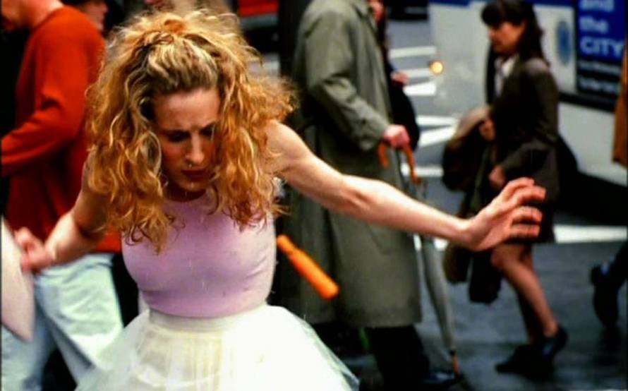 Jeste li znali koliko je koštala kultna suknja koju nosi Carrie Bradshaw iz serije 'Seks i grad'?