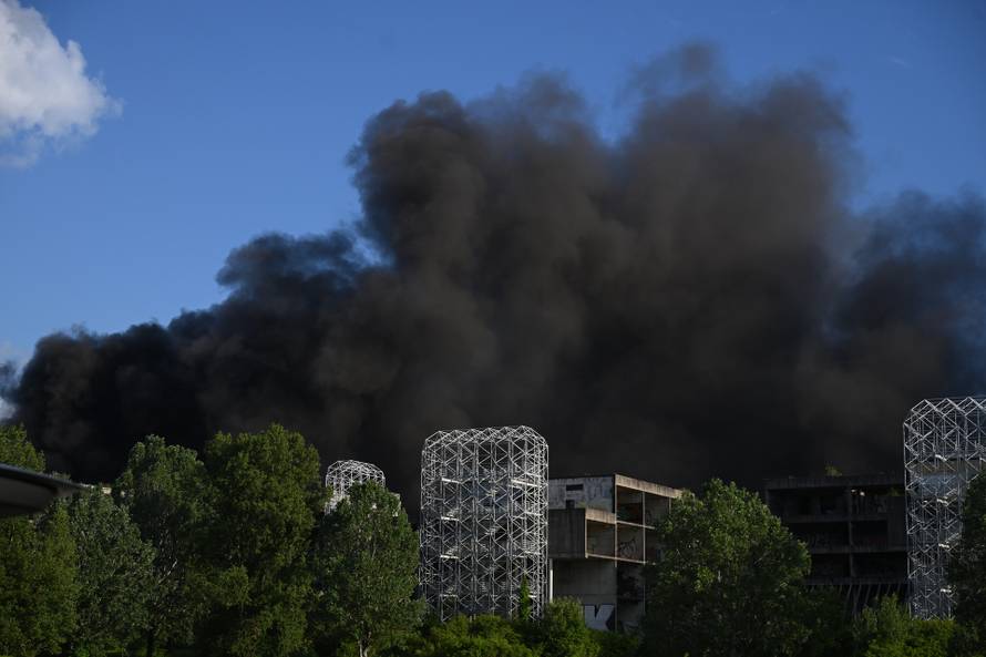 Zagreb: Buknuo požar kod sveučilišne bolnice 