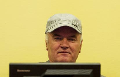 Ratko Mladić će nakon ljetne stanke morati na operaciju kile