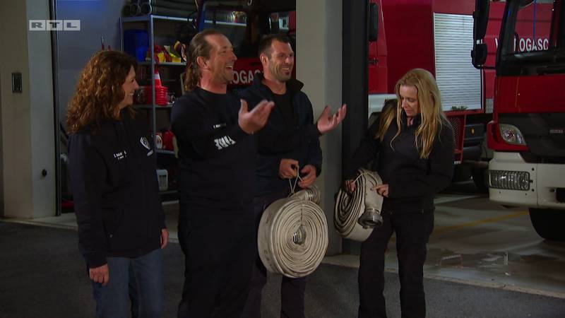 Brački vatrogasci u 'Večeri za 5' nagradu darovali udruzi 'Brački pupoljci': 'Dobro je činiti dobro'