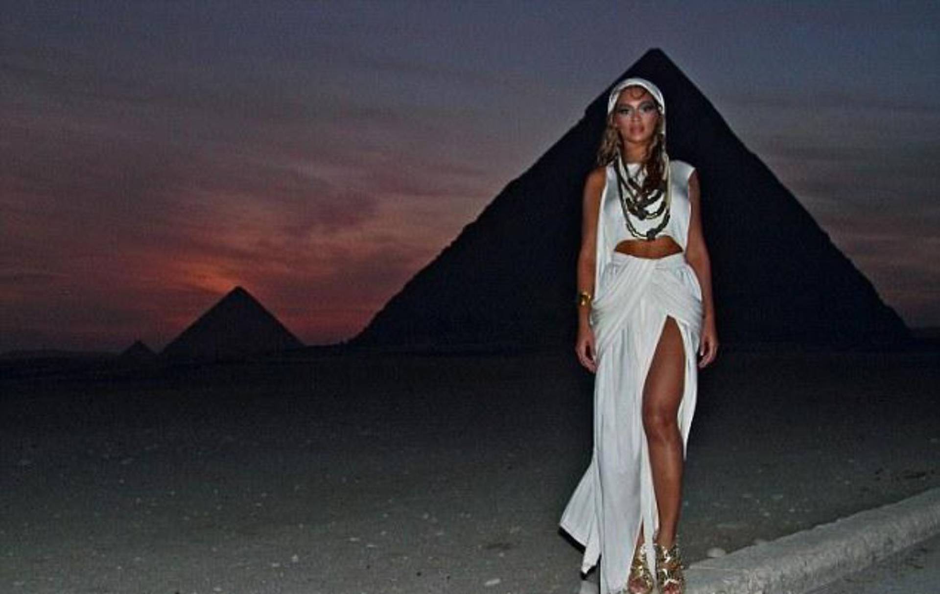 Egypt Hot Girl