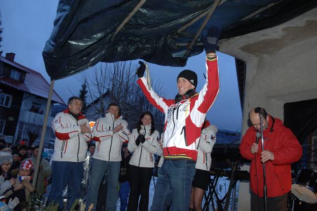 ARHIVA - 2009. Mrkopalj: Do?ek Jakova Faka, bron?anog biatlonca