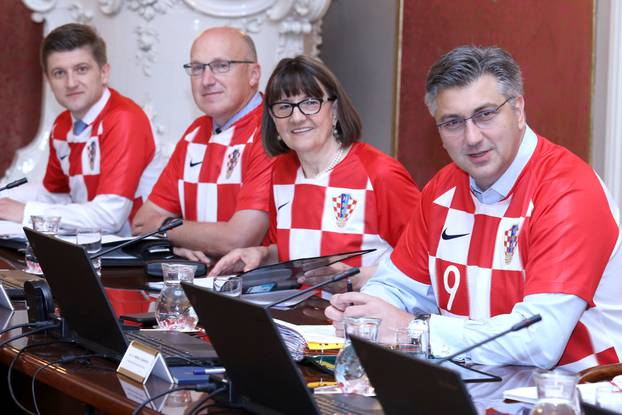 Zagreb: âKockastaâ Vlada povodom uspjeha nogometne reprezentacije