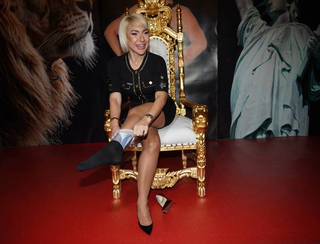 Beograd: Jovana Jeremić organizirala je proslavu svog 34. rođendana u restoranu Dva jelena