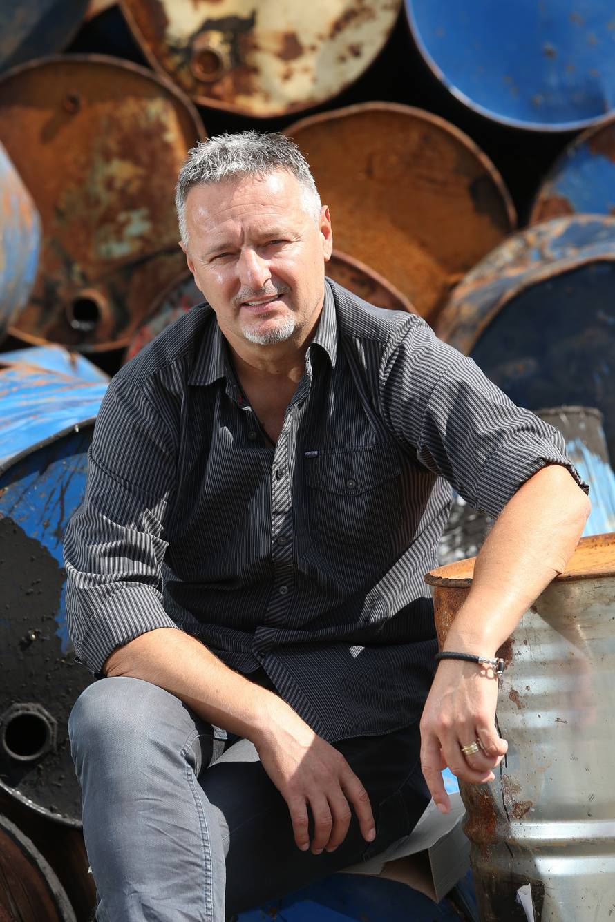 Thompson je otkazao koncert zbog zdravstvene situacije u obitelji: Umjesto njega Škoro