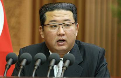Kim Jong-un: 'Zemlja je u velikoj borbi na život i smrt'