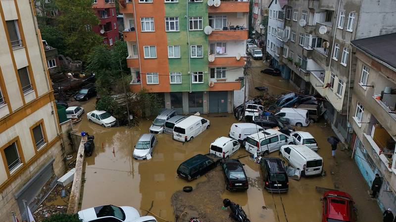 Troje mrtvih, nestalo četvero: Istanbulu prijete nove obilne kiše nakon strašnih poplava...