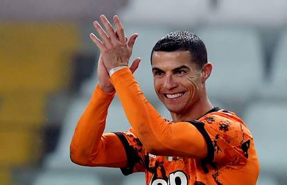 Ronaldo utrpao dva gola, Juve pregazio Parmu i korača k vrhu