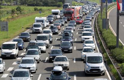 Kolona kod Lučkog duga 6 km, do Bosiljeva se vozi usporeno