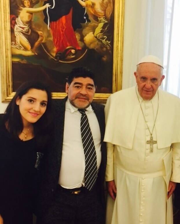 FOTO Tko je tko u obitelji Diega Maradone? Četiri žene i 11 djece čekaju presudu za njegovu smrt