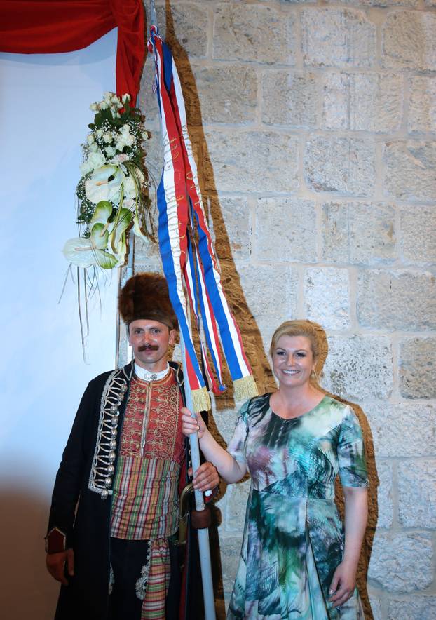 Sinj: Sve?ana ve?era u Alkarskim dvorima nakon 300. Sinjske alke