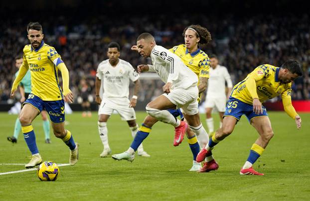 LaLiga - Real Madrid v Las Palmas