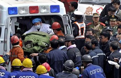 Kina: Poginulo je 20 ljudi, još 17 rudara ostalo je zatočeno