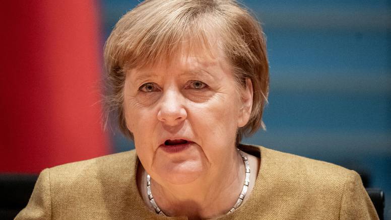Merkel: Stroge mjere mogle bi ostati na snazi sve do Uskrsa