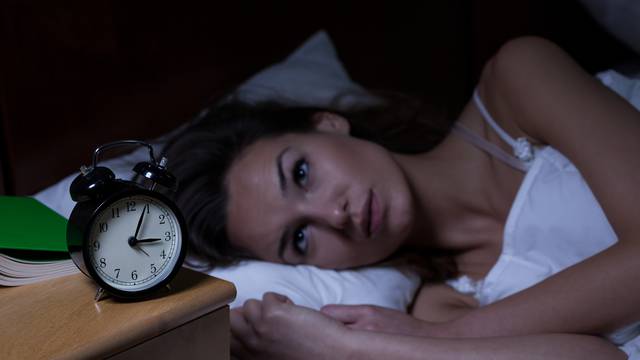 Odlazite li na spavanje u isto vrijeme i zašto se noću budite?