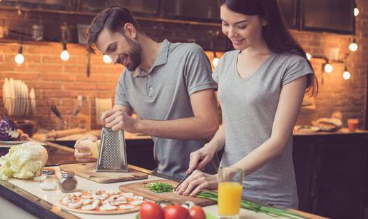 10 bitnih stvari koje muškarci potajno očekuju od partnerice