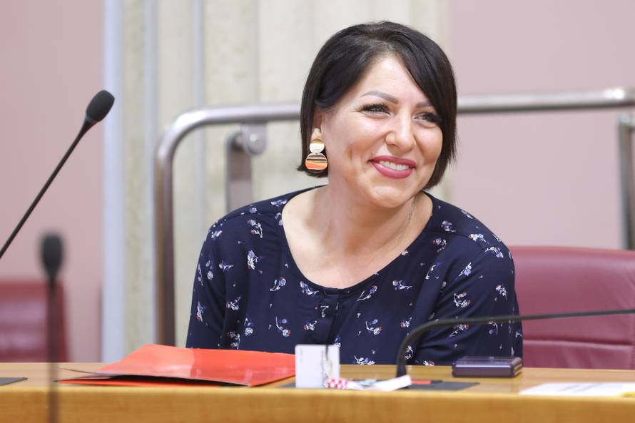 Zagreb: Sabor raspravlja o prijedlogu rezolucije o umjetnoj inteligenciji