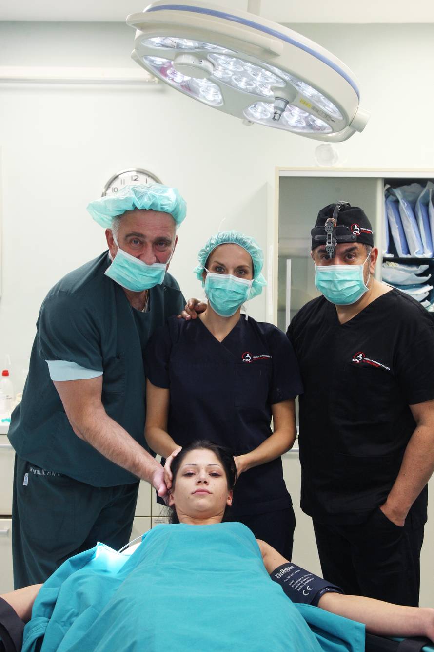 Seksi Tea ugradila je silikone: Noćima sam sanjala nove grudi