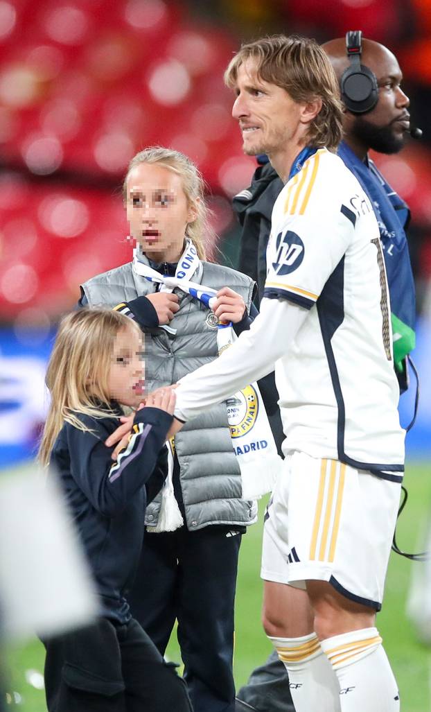 FOTO Tata, opet si prvak: Evo kako je Modrić slavio s obitelji