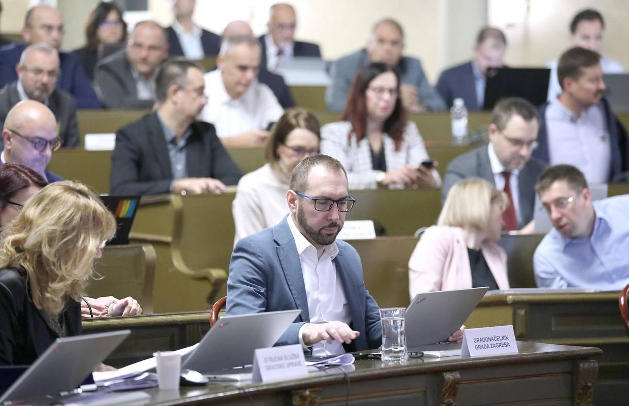 Proširenje Jakuševca i otplata kredita Holdinga na Skupštini