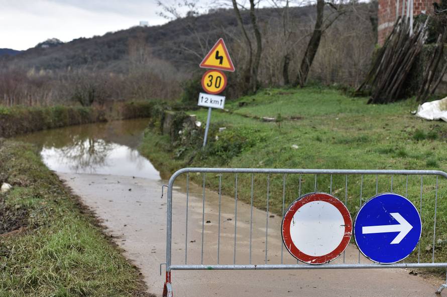 'Dvorište mi se pretvorilo u jezero, nisam mogao na cestu'