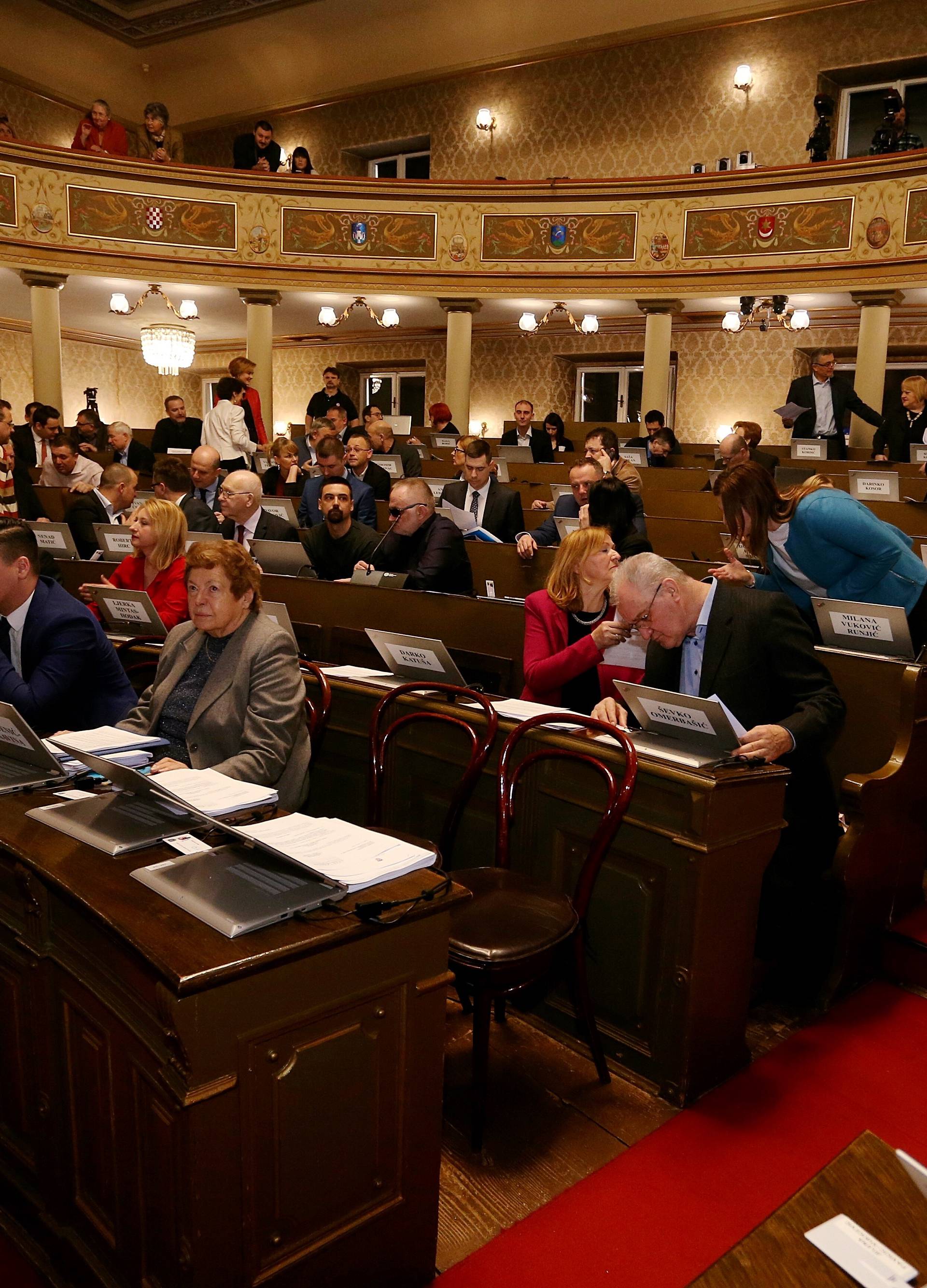 Tomaševića izbacili zaštitari: Pitao namješta li se natječaj