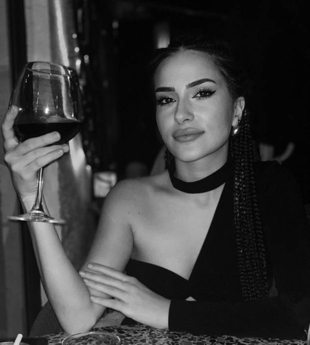 FOTO Bivši dinamovac rastao se s Hrvaticom, sad ljubi 12 godina mlađu Turkinju: 'Moja ljubav'