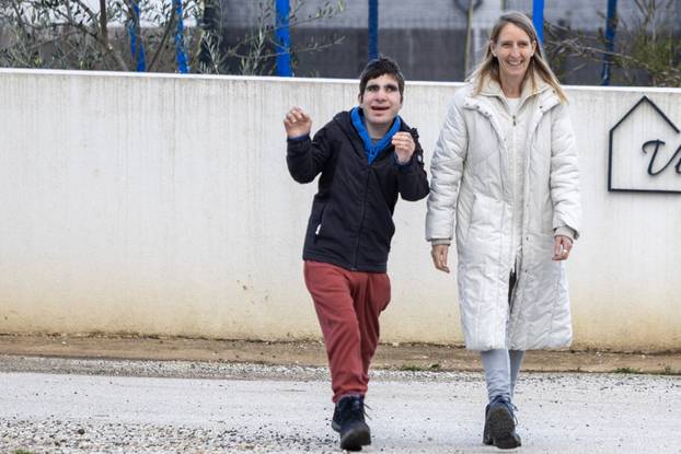 24sata Vodnjan: obitelj Schlutz, Oliver, Daniela i sin Elmedin 