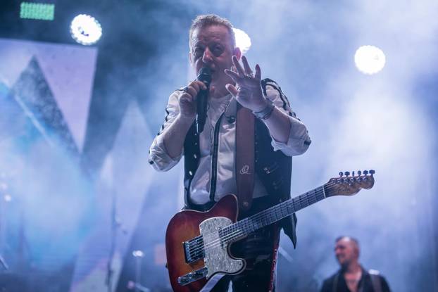Split: Koncert Prljavog Kazališta na Splitskoj Rivi povodom Dana Domovinske Zahvalnosti