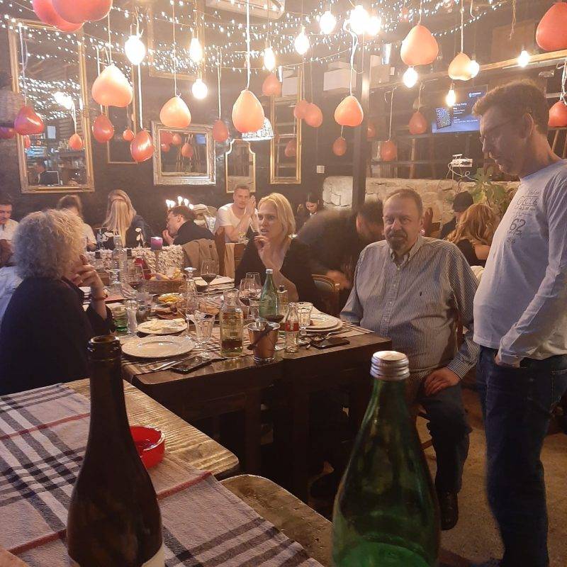 Evo kako izgleda Domenicin dečko, skupa su bili na slavlju uoči svadbe Hane i Petra Graše