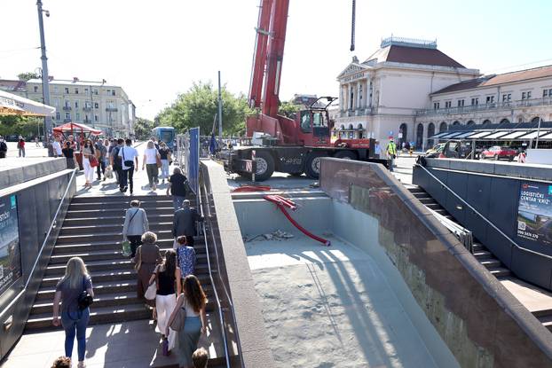 Zagreb: Nakon dugog kašnjenja konačno stigle pokretne stepenice za Importane