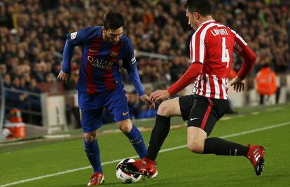 Daj mu loptu i makni se: Messi je izveo čaroliju za četvrtfinale