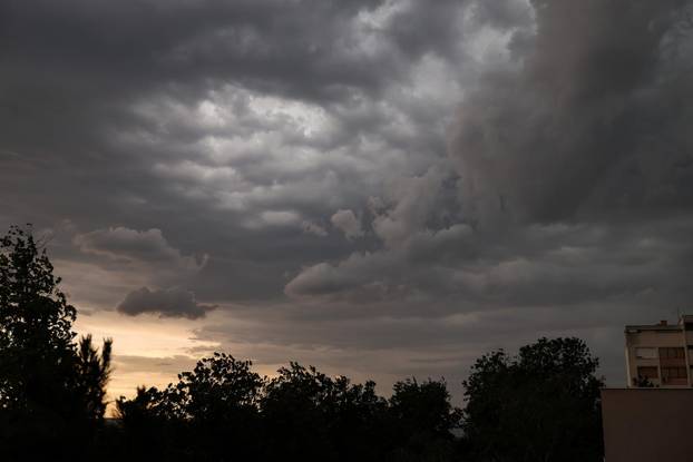 Zagreb: Dolazi najavljena promjena vremena
