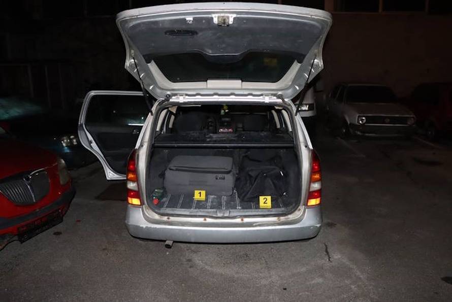 Pao diler u Novom Zagrebu: Drogu skrivao u Opel Astri