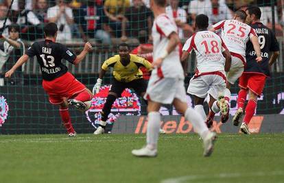 PSG spasio bod protiv Lillea, pobjeda Lyona