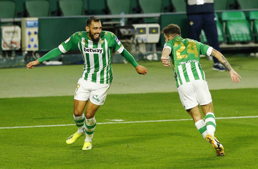 La Liga Santander - Real Betis v FC Barcelona