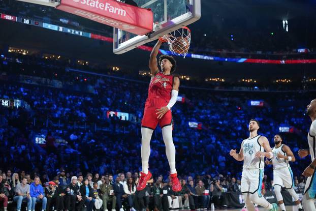 FOTO Poznati na NBA all staru: Kraljevski par privukao poglede