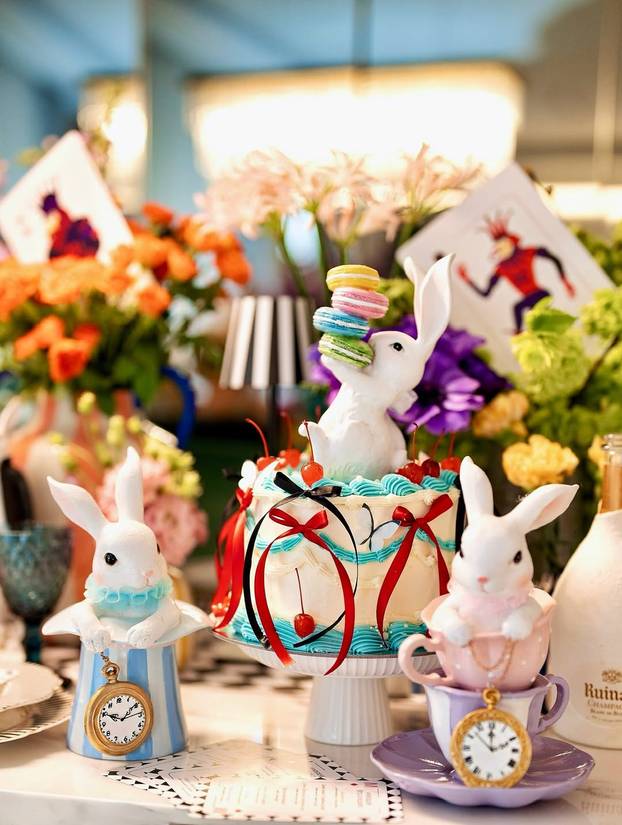 FOTO Evo kako su naši poznati proveli Uskrs: Neki bili na špici, drugi pokazali sređene domove