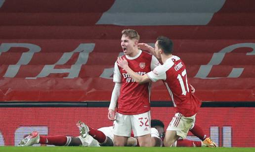 Arsenal opet spašavaju klinci: Smith-Rowe slomio Newcastle nakon 106 minuta mučenja