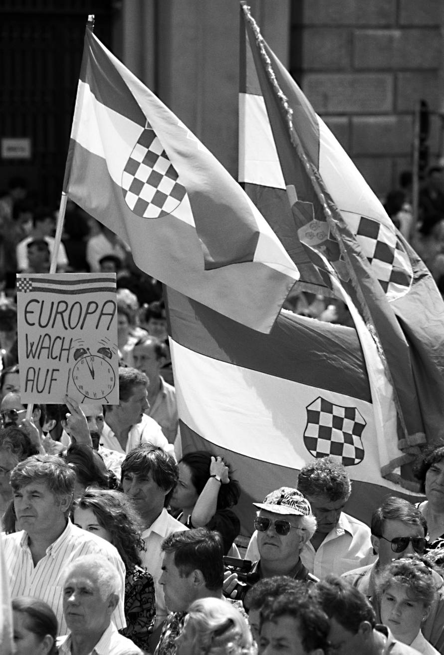 Demonstration - Solidarity with Croatia
