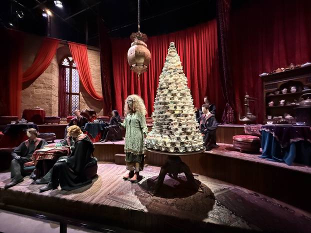Vodimo vas u studio u kojem se 'rodio' Harry Potter: Pogledajte kako izgleda taj čarobni svijet