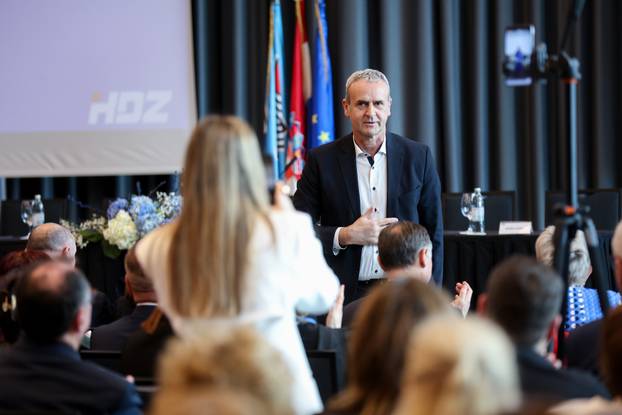 Zagreb: Izborni sabor Zajednice žena HDZ-a „Katarina Zrinski"