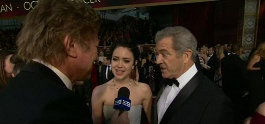 Britney je kišobranom napala fotografa, Gibson vrijeđao sve