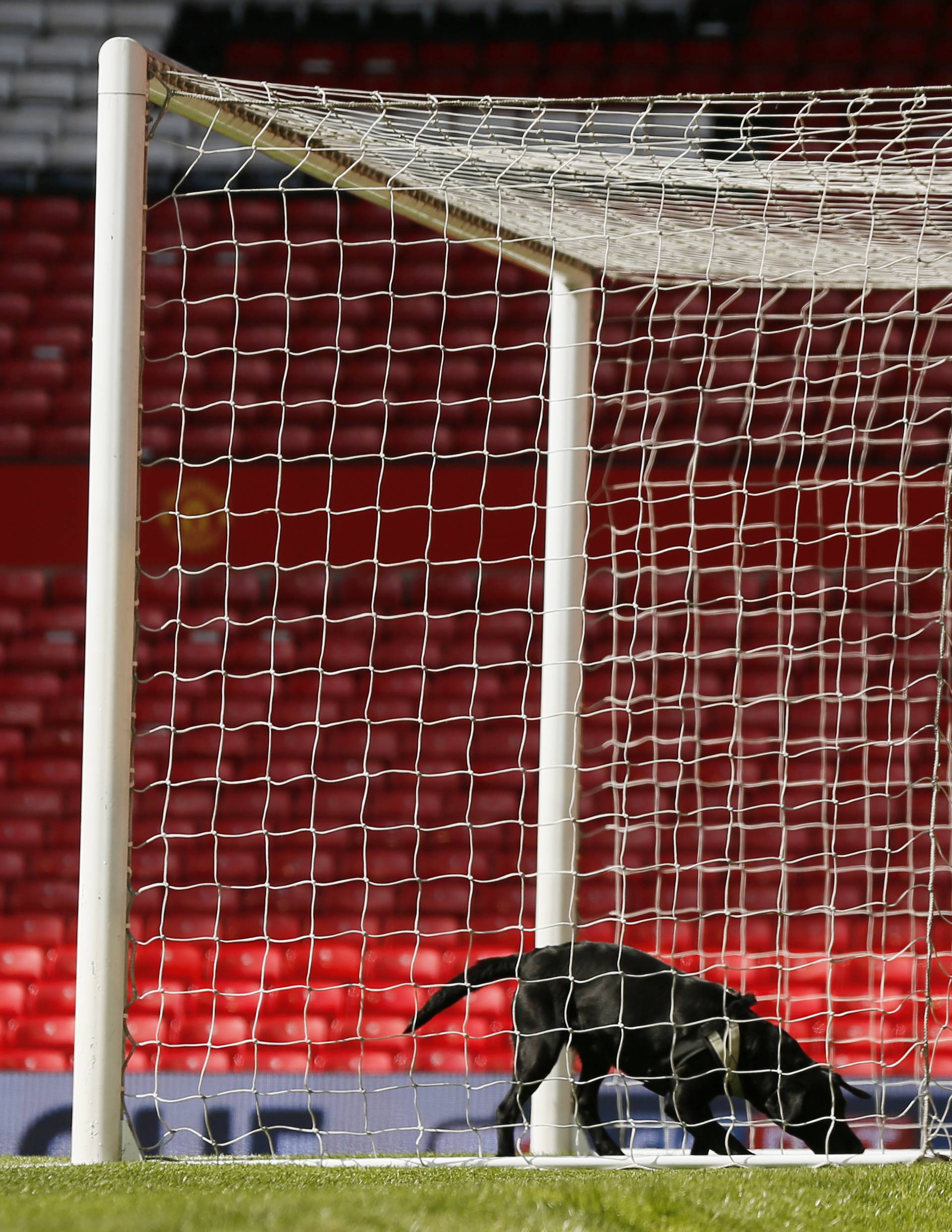 Manchester United v AFC Bournemouth - Barclays Premier League